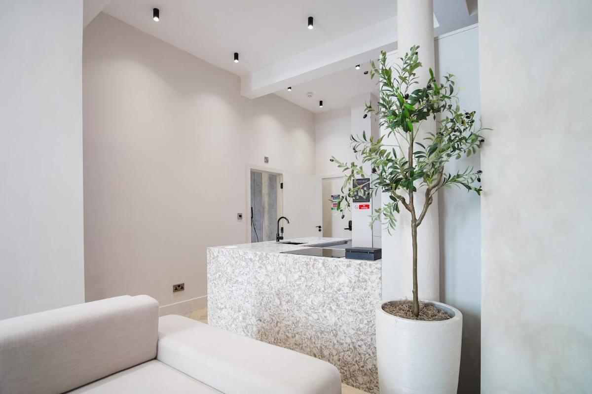 Japandi By The Heim Residences Manchester Ngoại thất bức ảnh