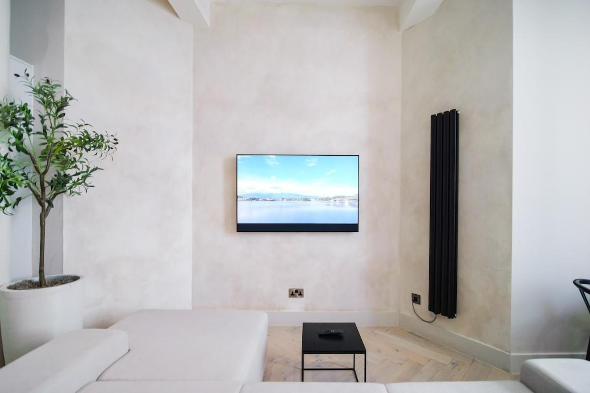 Japandi By The Heim Residences Manchester Ngoại thất bức ảnh
