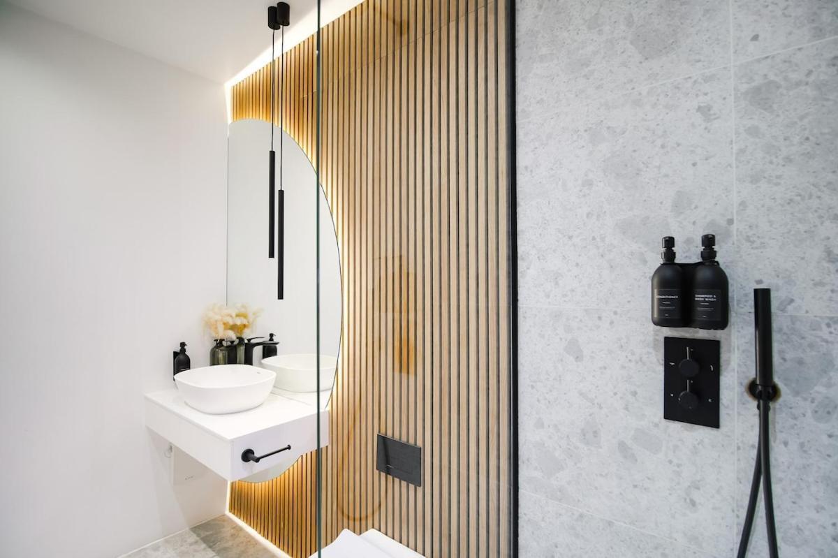 Japandi By The Heim Residences Manchester Ngoại thất bức ảnh