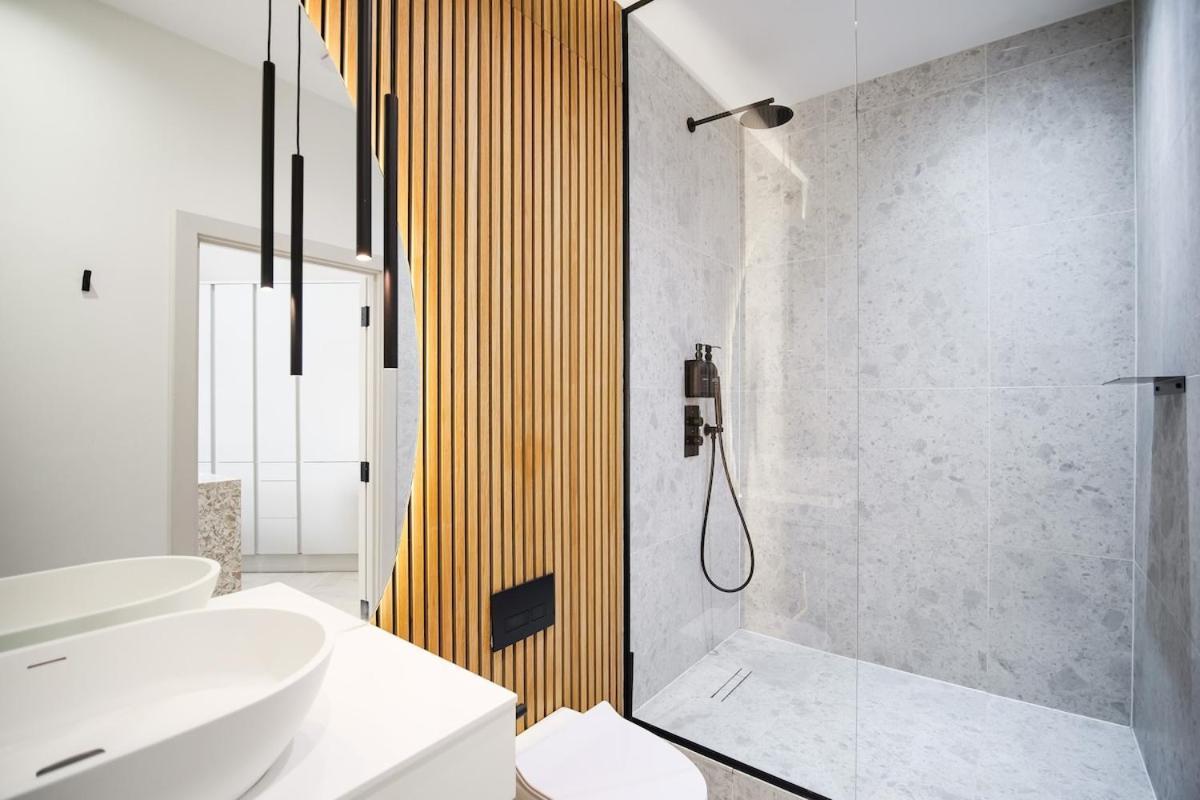 Japandi By The Heim Residences Manchester Ngoại thất bức ảnh